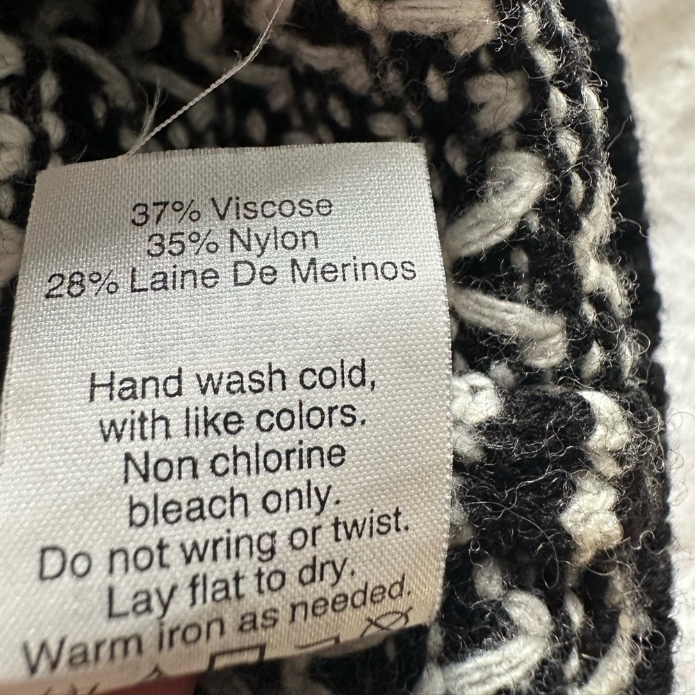 J. Crew black and white sweater, size large - Picture 10 of 10